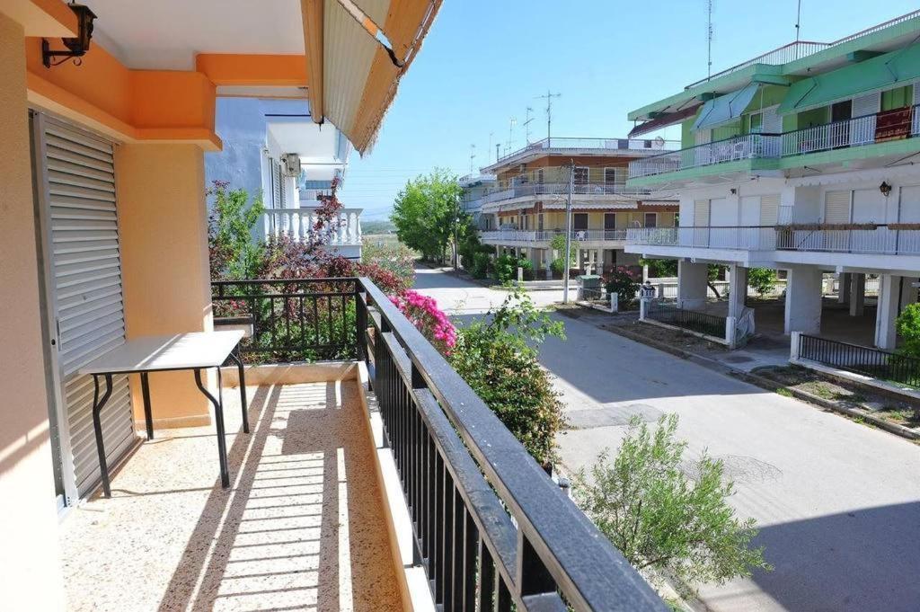 Apartments Dimitra Paralía Dionysíou Eksteriør bilde