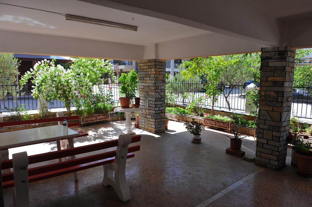 Apartments Dimitra Paralía Dionysíou Eksteriør bilde