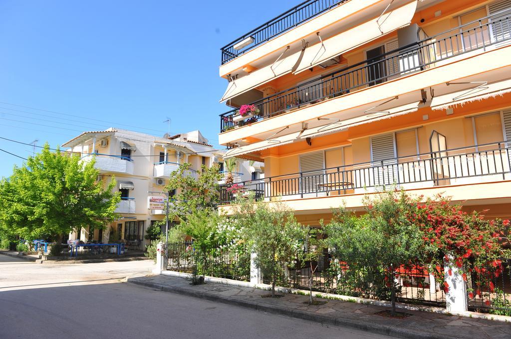 Apartments Dimitra Paralía Dionysíou Eksteriør bilde